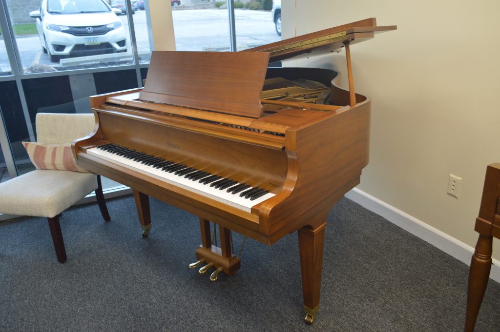Des Moines Piano Sales Quality used pianos in Des Moines and Central Iowa